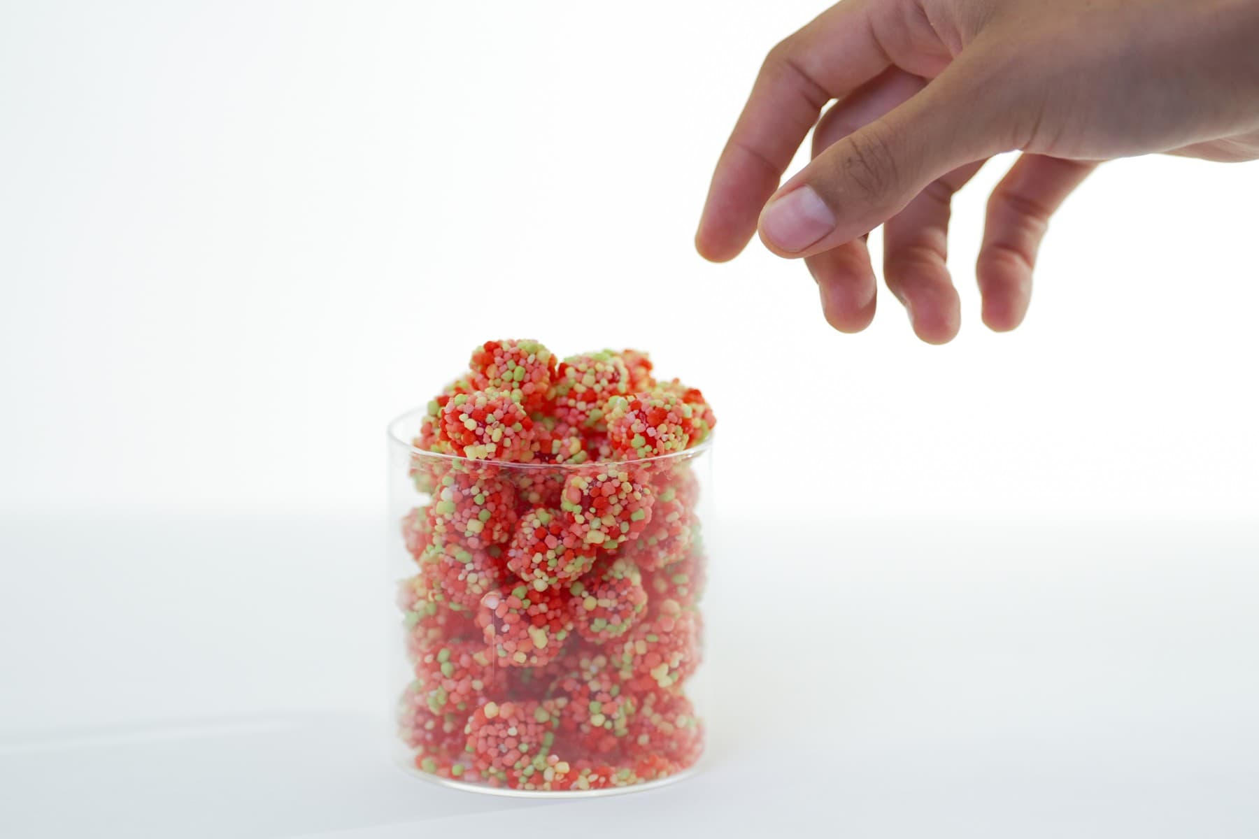 Image from the article by Los Angeles Times: Food makers are racing to engineer how snacks feel in the mouth